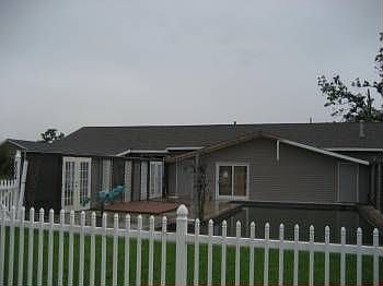 2nd image of 8004 Trout St
