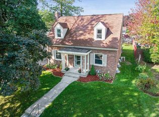 546 S 31st St, Manitowoc, WI 54220