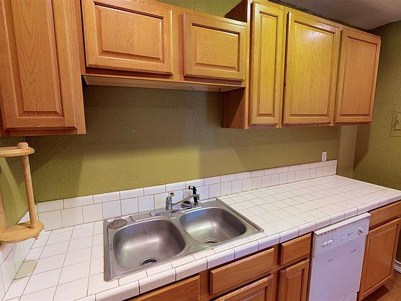 4th image of 1123 N Gila Dr