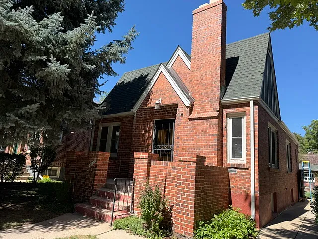 3 bed, 1700 sqft, $3,500 — Photo 1