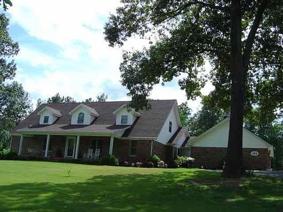 2nd image of 346 Grover Ln