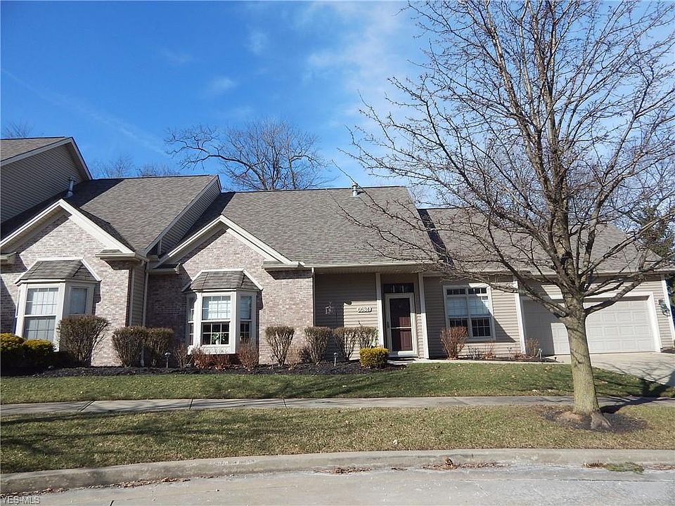 1st image of 6634 Fox Hollow Ct