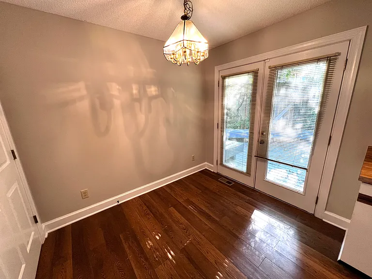 214 Ellington St #1 — Photo 7