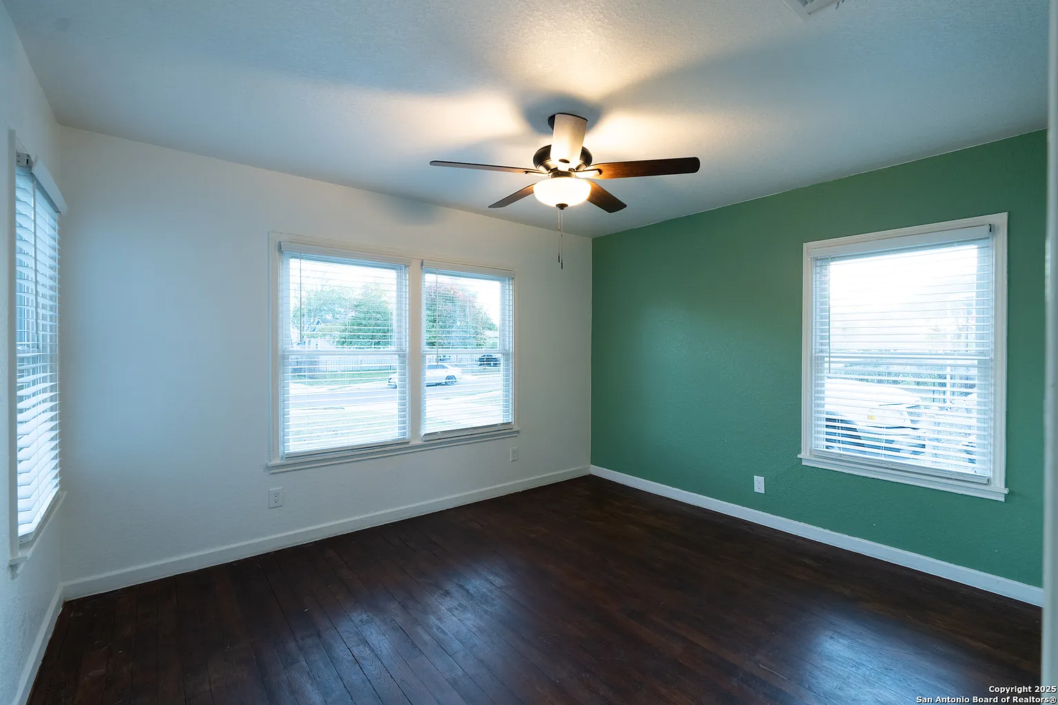 2519 W Huisache Ave — photo 7