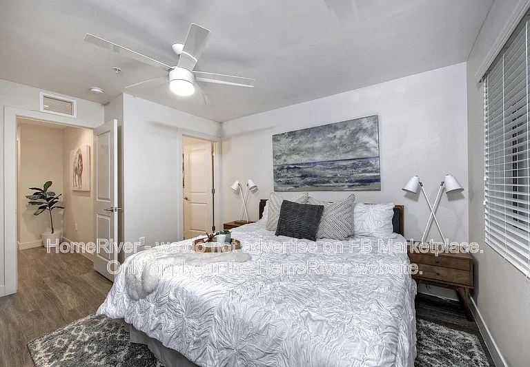 1000 W 5th St #1014 — Photo 10