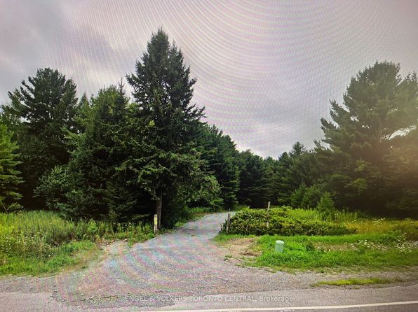 574 Zephyr Rd, Uxbridge, ON L9P 1R2