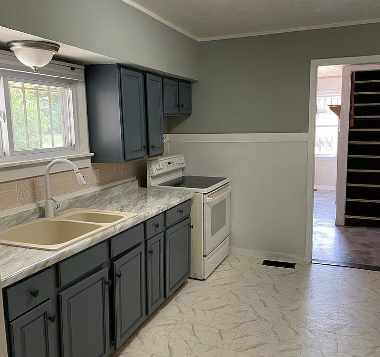 1st image of 336 Antietam Ave