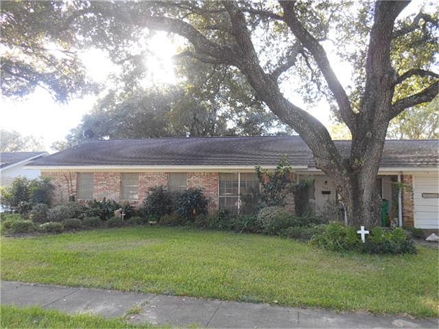 1st image of 2907 Meadow Ln