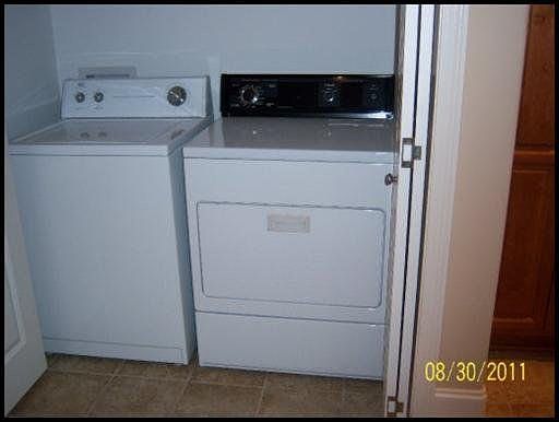 5th image of 1024 Belfair Ln