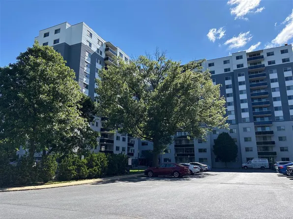 7333 New Hampshire Ave, Takoma Park, MD 20912