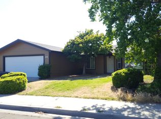 3861 N State St, Fresno, CA 93722