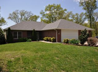 359 Paradise Heights Dr, Ridgedale, MO 65739