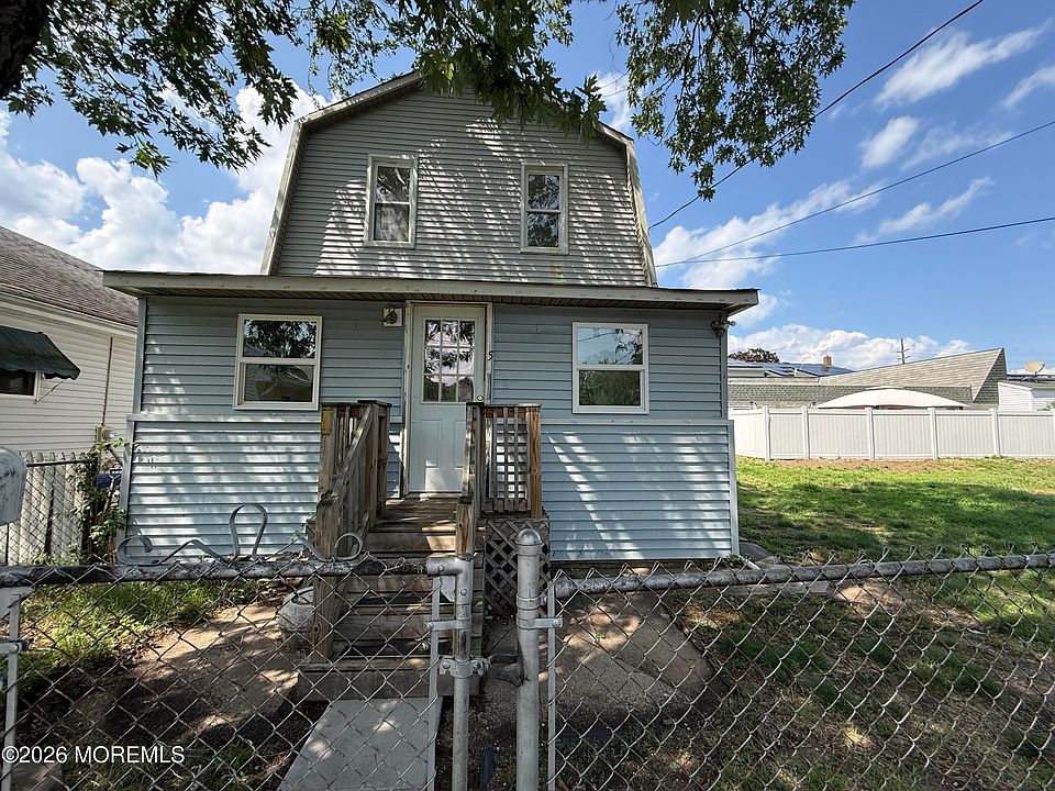 1st image of 5 Leroy Place