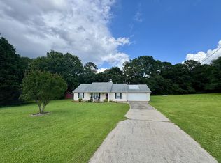 2237 Ross Ln, Locust Grove, GA 30248