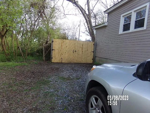 318 Hasty St — Photo 23