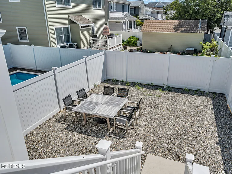1503 Grand Central Ave #2 — Photo 6