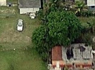 820 NW 101st St, Miami, FL 33150