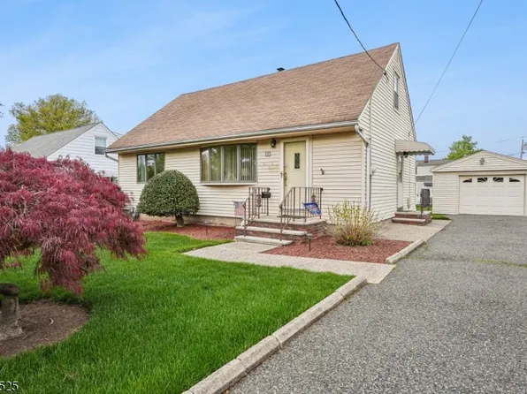 12 Holly St, Clifton City, NJ 07013