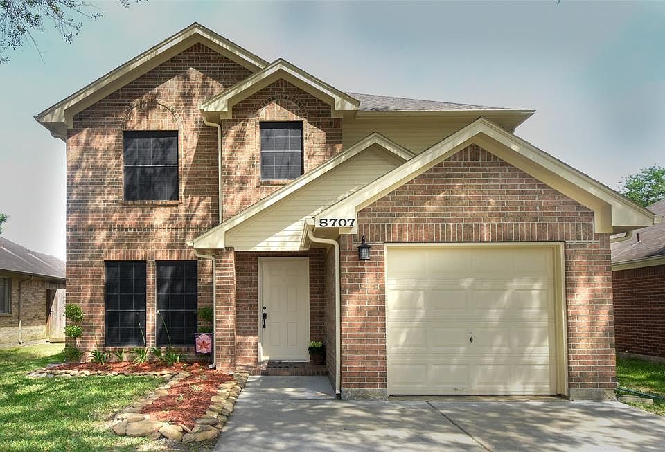 1st image of 5707 Fargo Dr