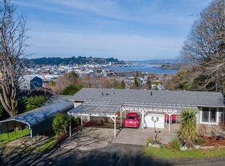 63642 Flanagan Rd, Coos Bay, OR 97420