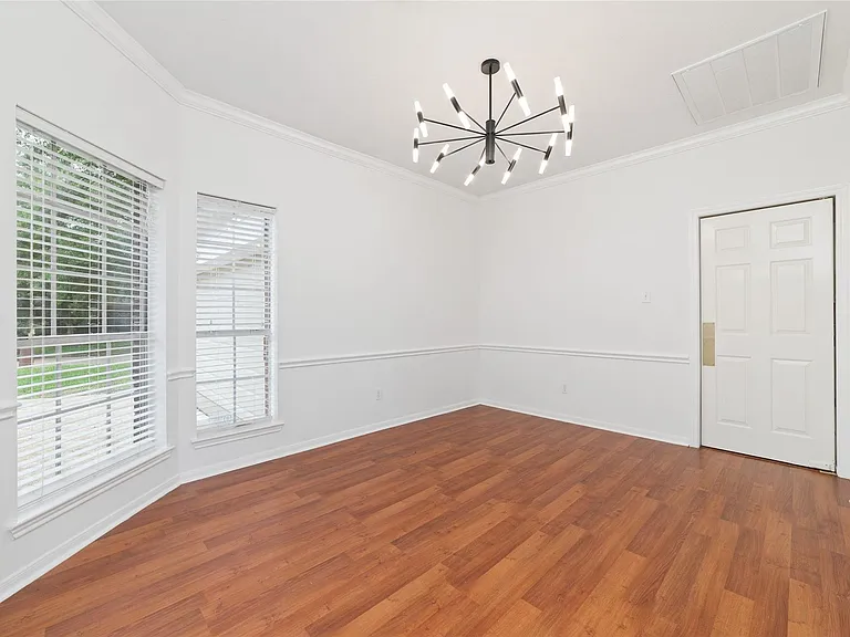 4211 Torrey Creek Ln — Photo 5