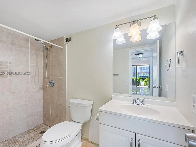 601 Three Islands Blvd #112 — Photo 15