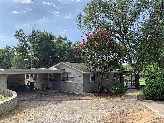 3rd image of 314 Clear Creek Dr