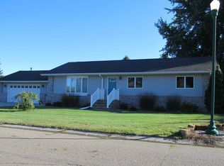 420 Hungry Hollow Blvd, Granite Falls, MN 56241