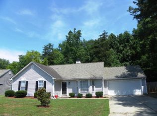 1792 Tinkermill Ct, Greensboro, NC 27406