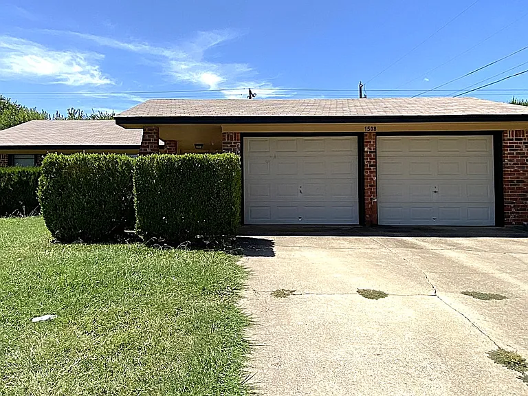 1508 Edgefield St — Photo 1