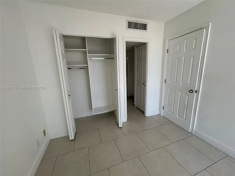 20301 W Country Club Dr #1224 — Photo 40