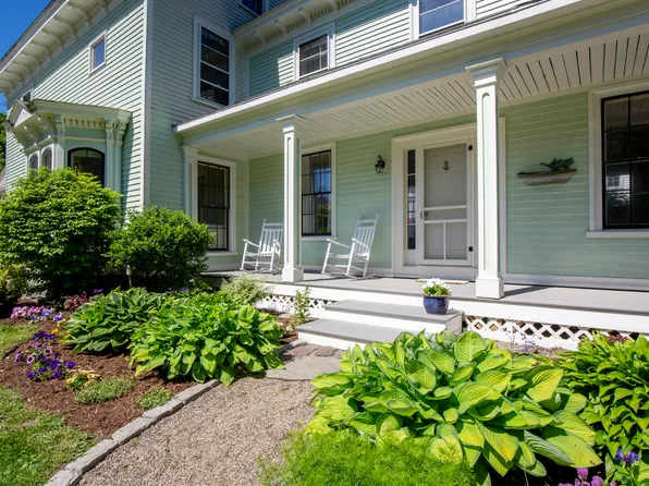 49 Talbot Avenue, Rockland, ME 04841