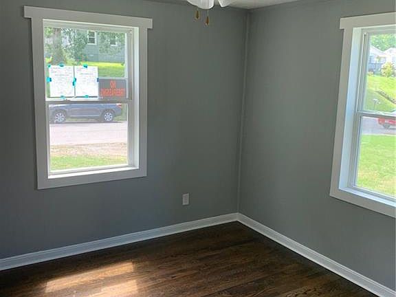 4th image of 4727 Cronin Dr