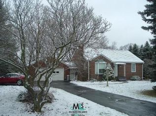 8187 N Clio Rd, Mount Morris, MI 48458