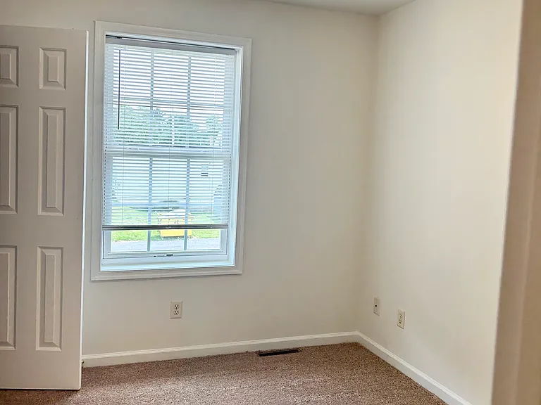 1548 Lafayette St — Photo 14