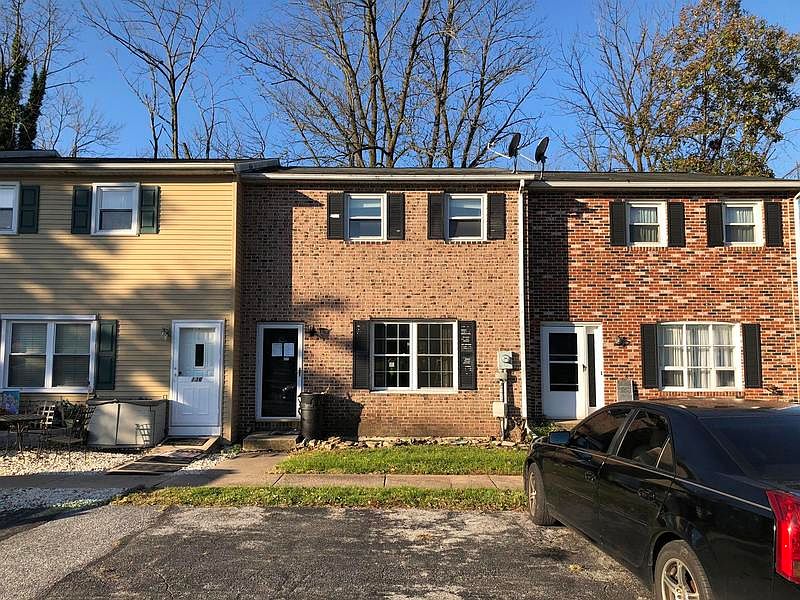 1st image of 138 White Dogwood Dr