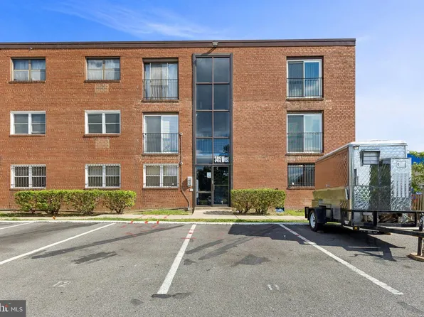 3415 5th St SE APT 26, Washington, DC 20032