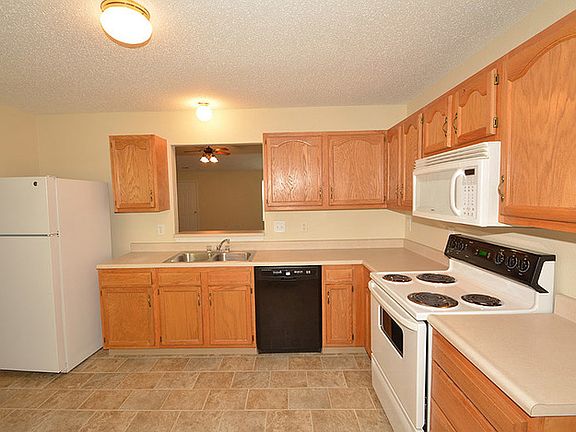 5th image of 4622 Whitridge Ln