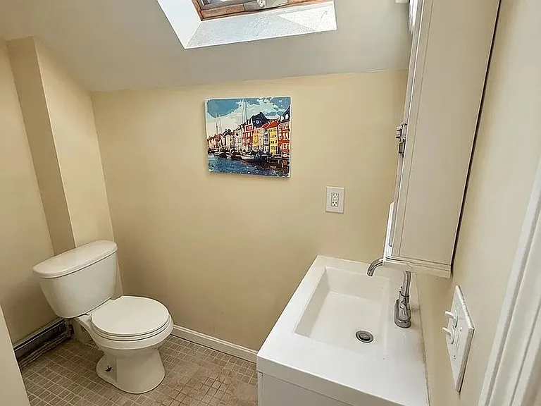 40 Pratt St #3 — Photo 14