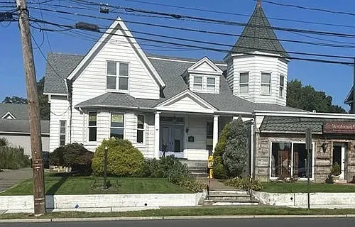 20 Goffle Rd #2 Photo 1