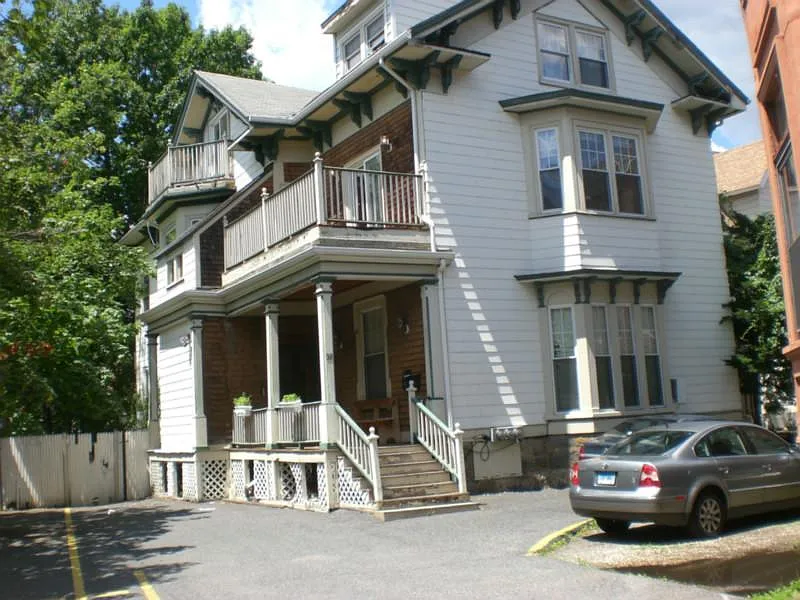 38 Babcock St #3