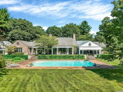 16 Cherrywood Road, Locust Valley, NY, 11560