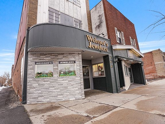 2nd image of 246 N Main St