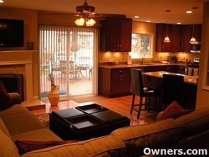 Family Rm Opens to Kitchen