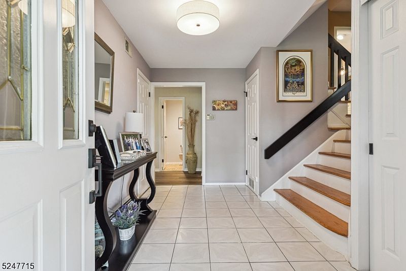 26 Gathering Rd, Montville Twp, NJ 07045 Zillow