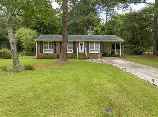 6325 Diamond Dr, Raleigh, NC 27610