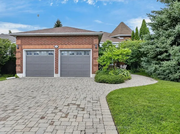 1423 Glenforest Cres, Peterborough, ON K9K 2J1