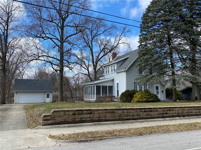 918 10th St, Charleston, IL, 61920