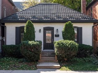 303 Charlton Ave W, Hamilton, ON L8P 2E4