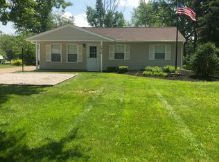 3916 Grafton Rd, Brunswick, OH 44212